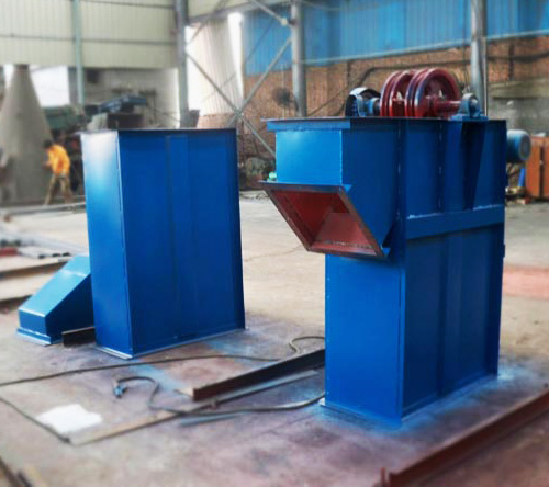 環鏈鬥式提升機