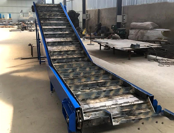 闆鏈式耐高溫輸送機