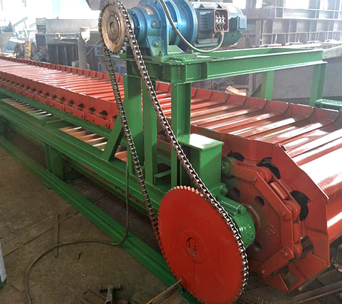 闆式鏈條輸送機