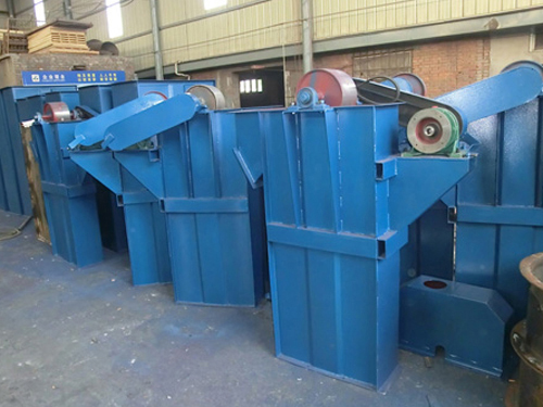 TD250沙子挖鬥垂直提升上料機使用介紹